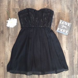🖤Max & Cleo🖤 strapless black Monica dress size 4